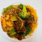 Best L29. Beef with Garlic Sauce Lunch in Copiague, NY